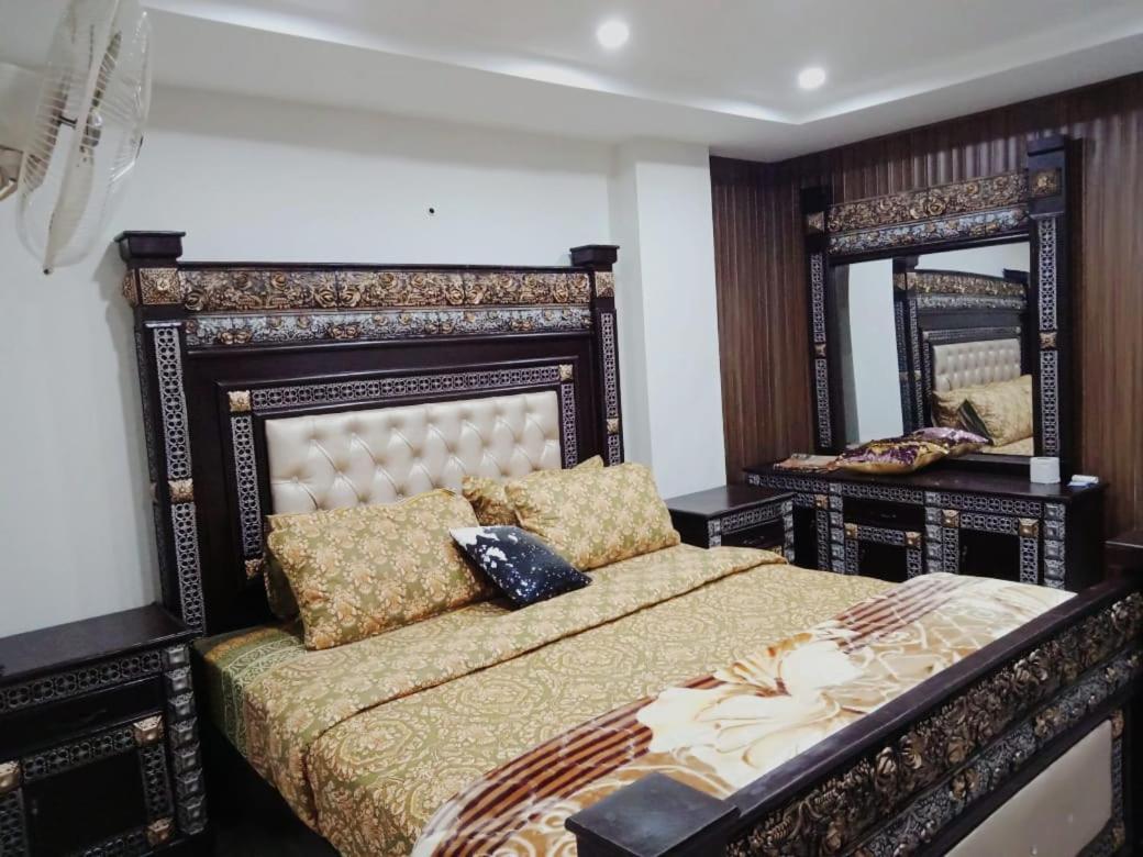 Hs Global Apartments Rawalpindi Eksteriør bilde